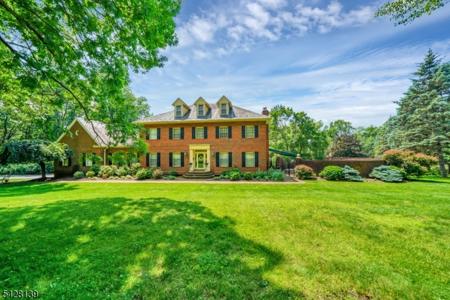 8 Chestnut St