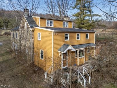 25 Phillips Rd
