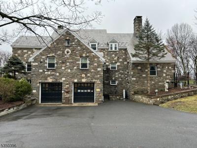 30 Ramsey Rd