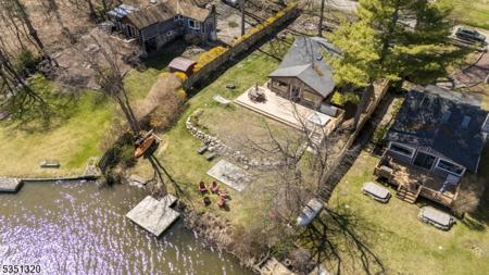 129 Bearfort Rd