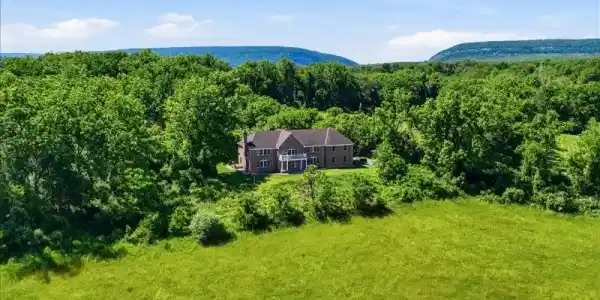 23 Stark Rd