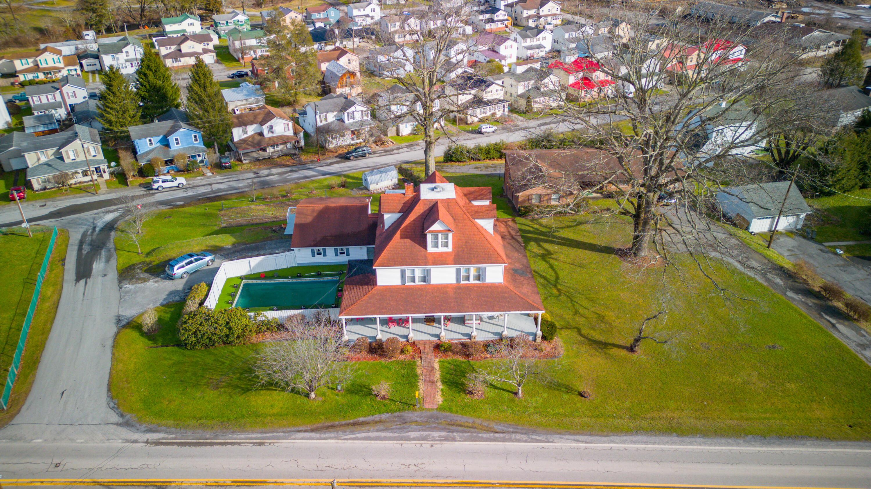 Image 1: 16 Park PL_0070