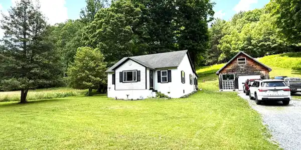 127 Smith Ln