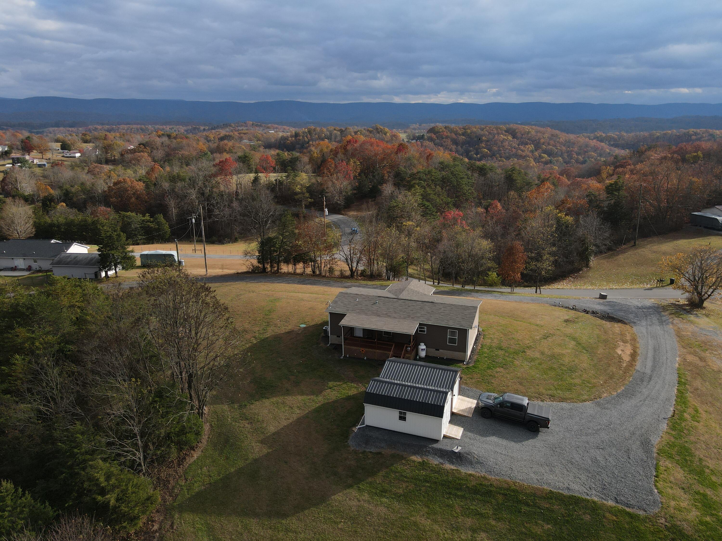 Image 4: 5076 Pine Grove Rd, Ballard