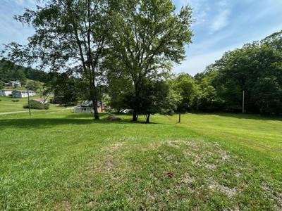 Center Street, Lot 27