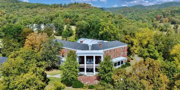 158 Academy Ln Lane