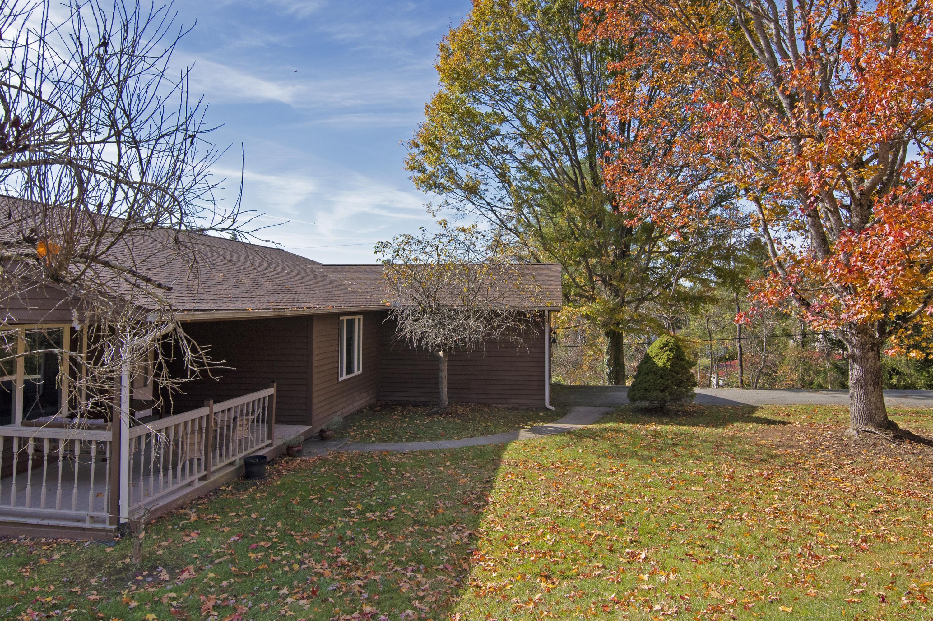 Image 4: Wiley Drive