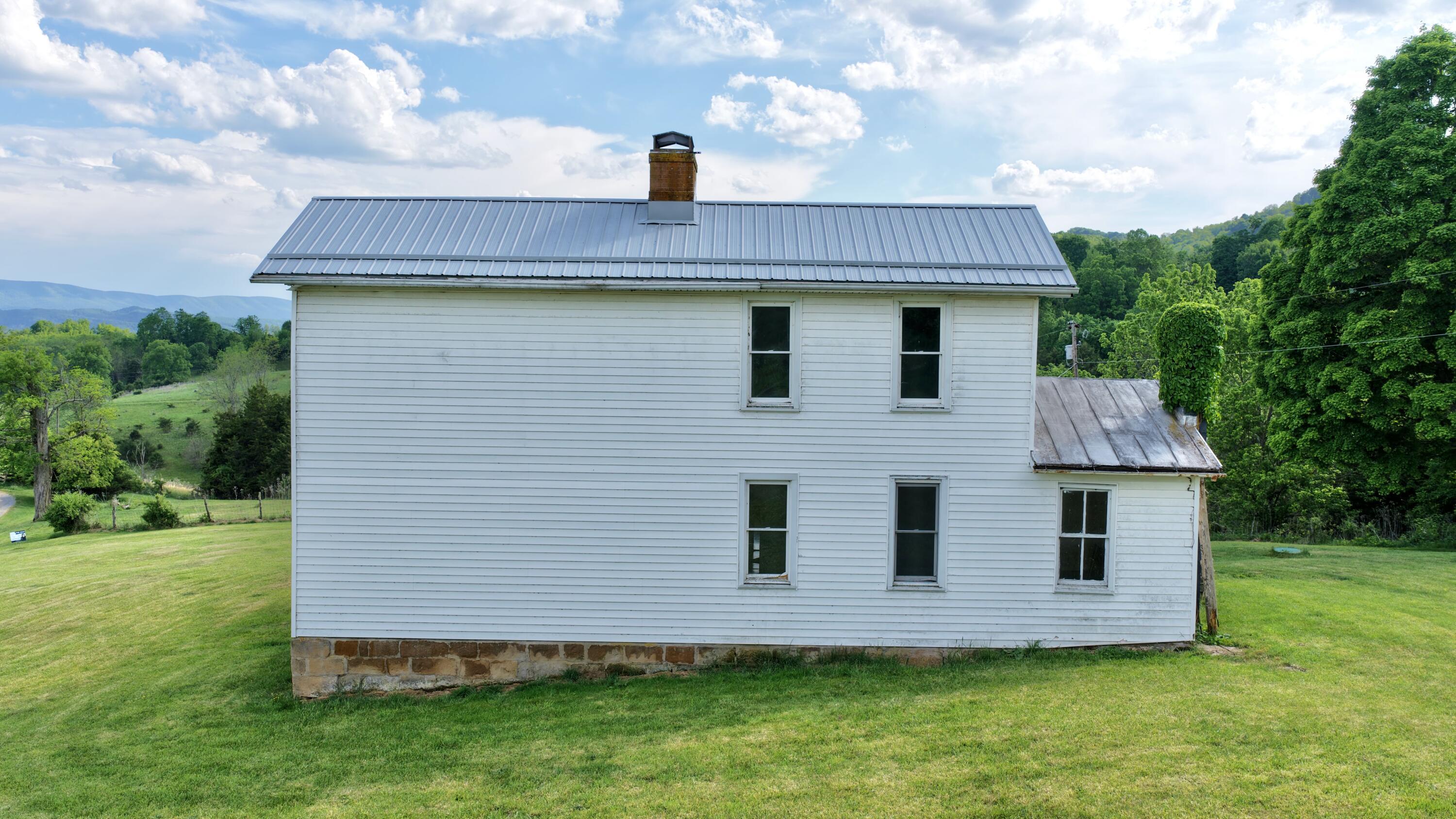 Image 4: Old Spruce Rd (47)