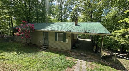186 View Rd