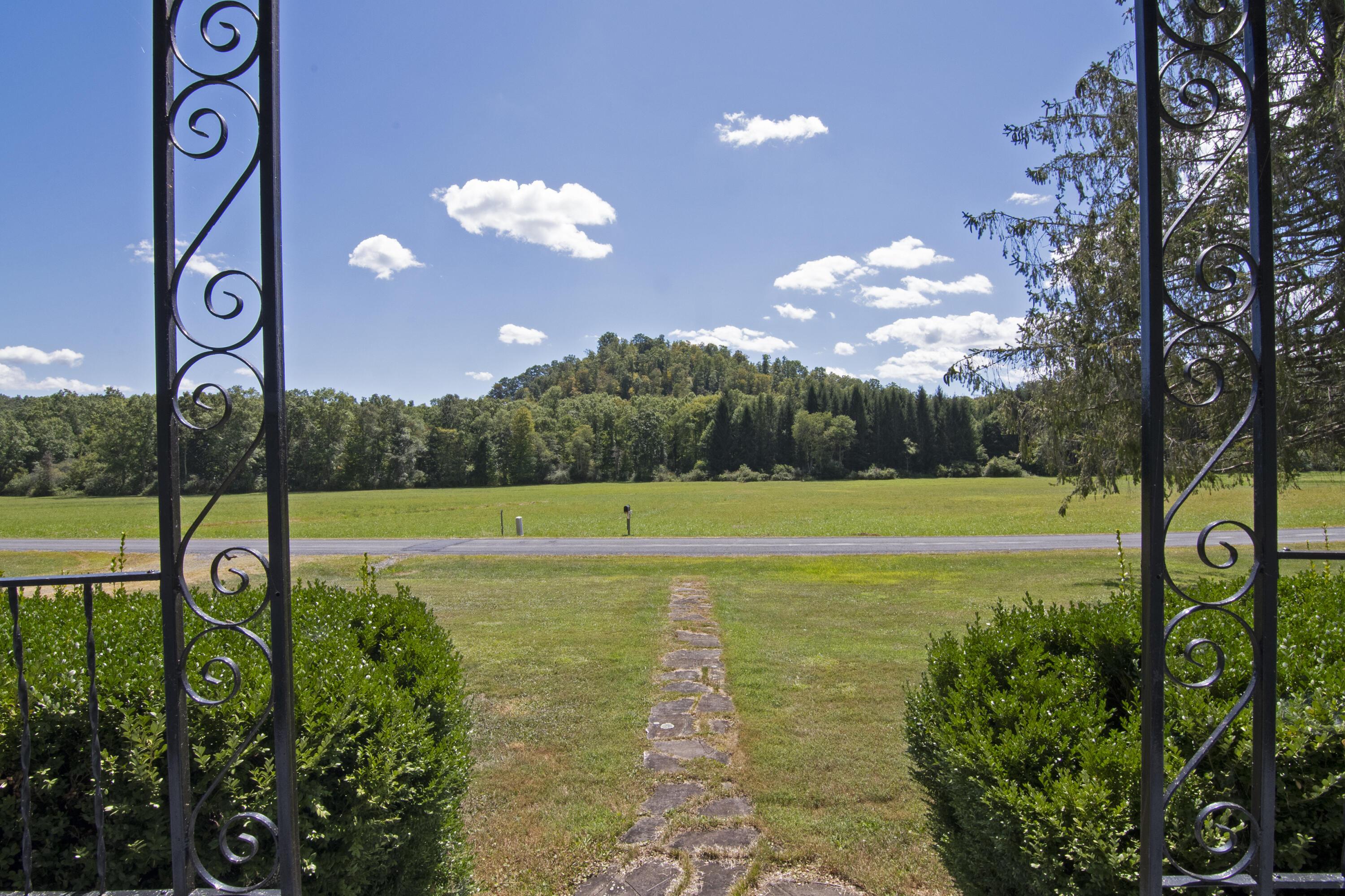 Image 4: From front porch