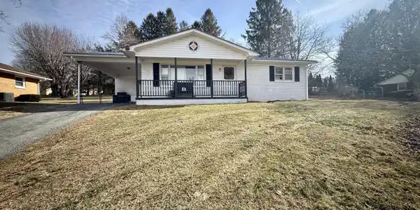 194 Ann Ave