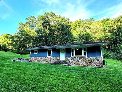 1704 Powley Creek Rd