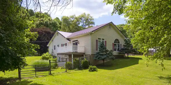 Image 2: Sampson Road