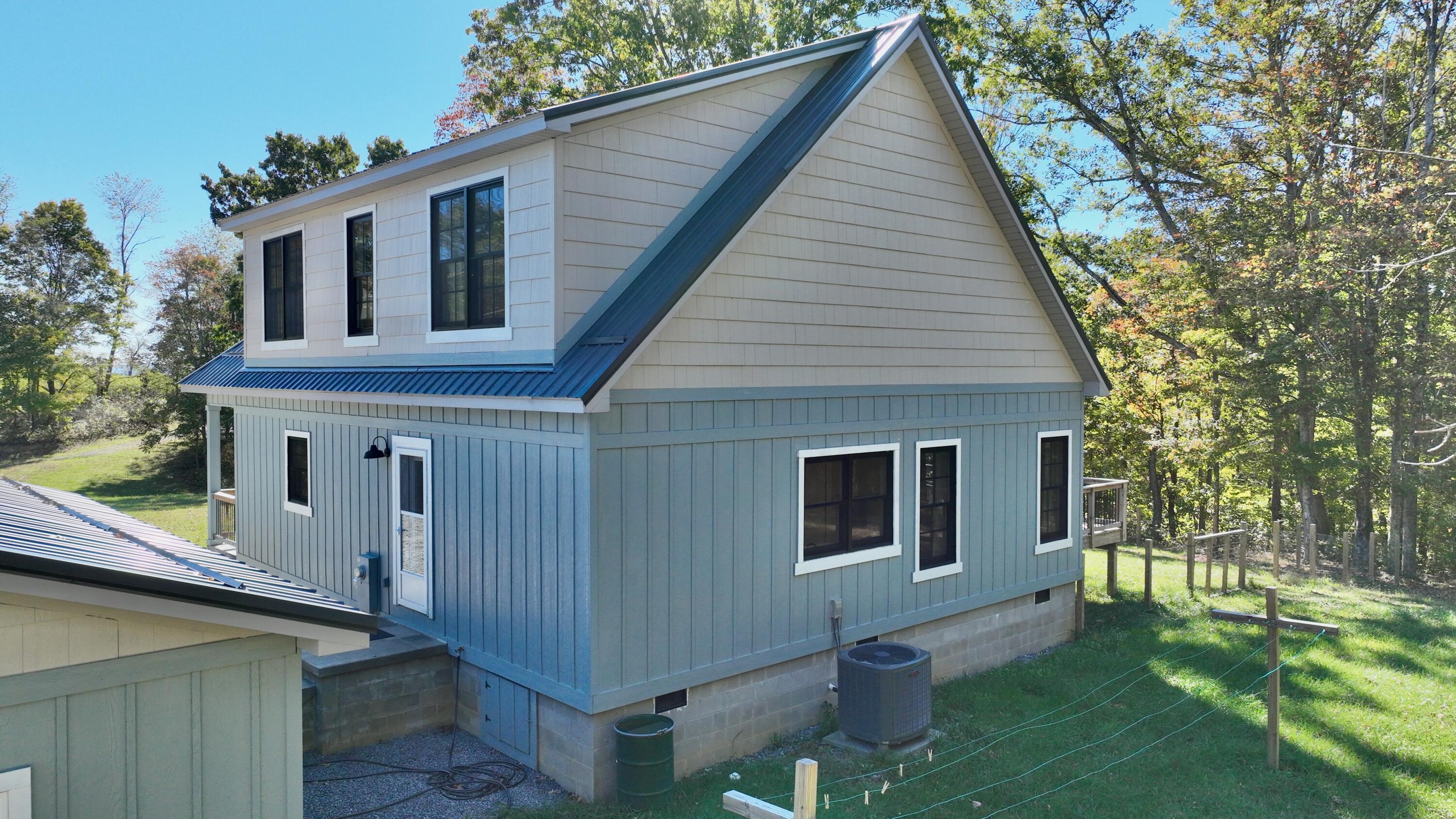 Image 4: Rear View Of House