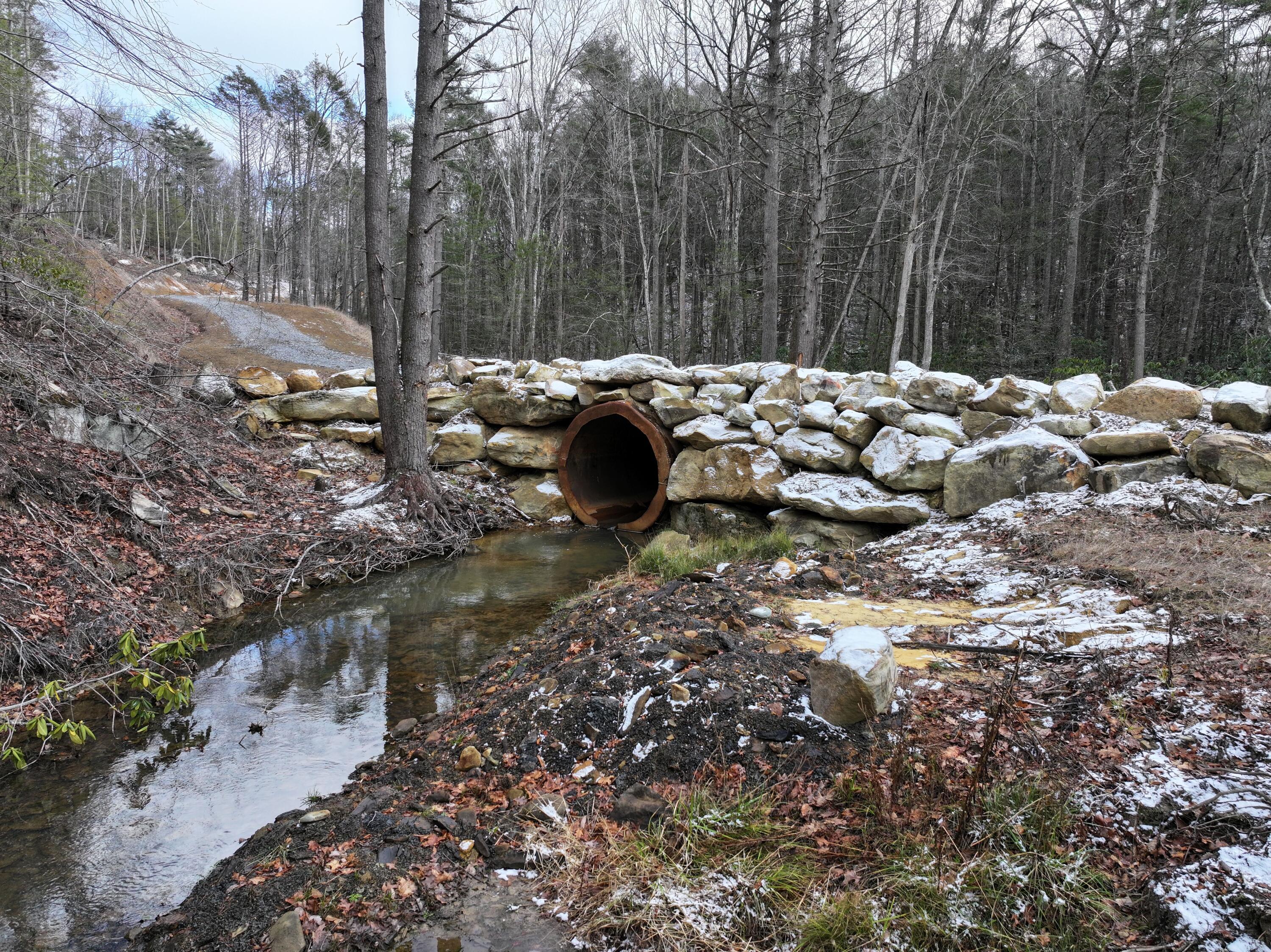 Image 4: DJI_20251231190329_0006_D