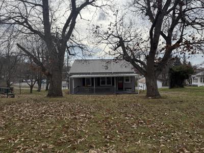 125 North Street Union Wv 24983