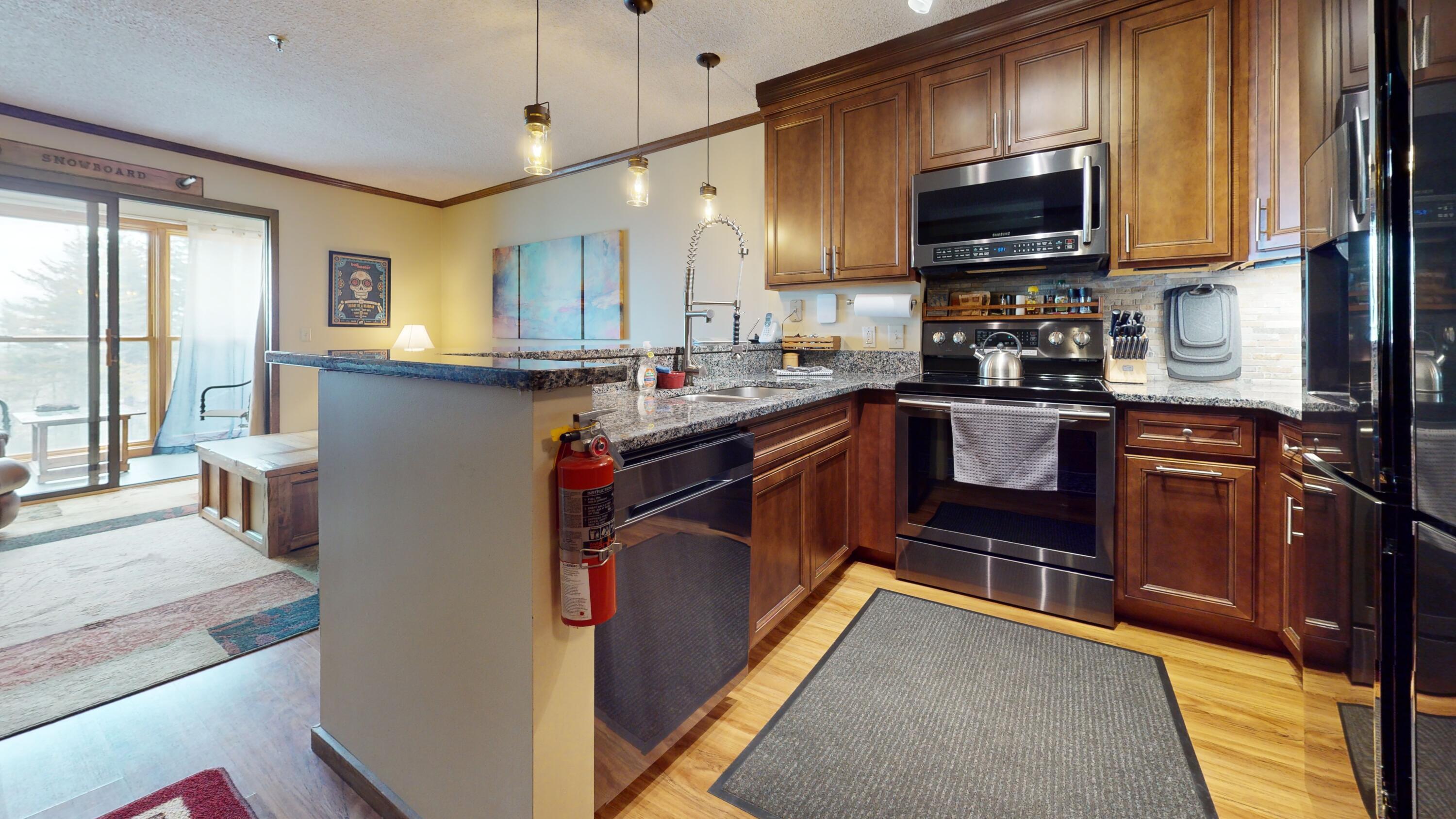 Image 2: Kitchen