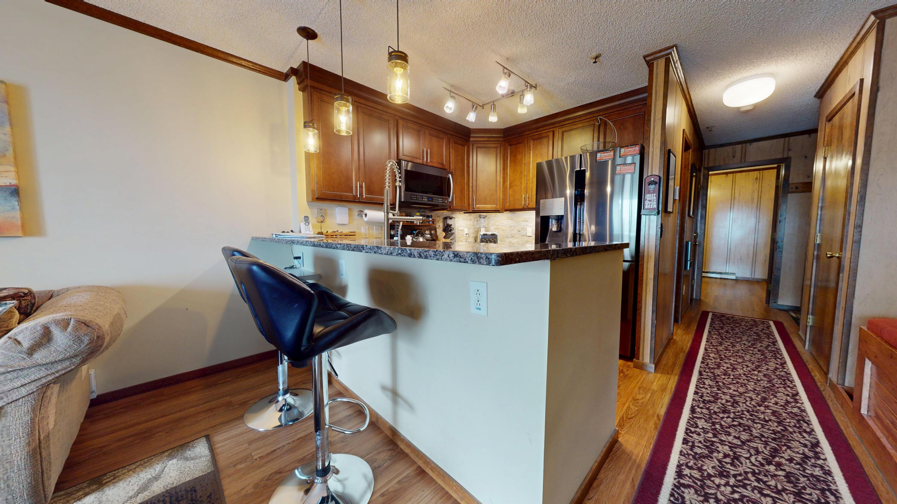 Image 3: Kitchen