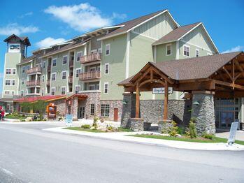 Image 1: Soaring Eagle Lodge