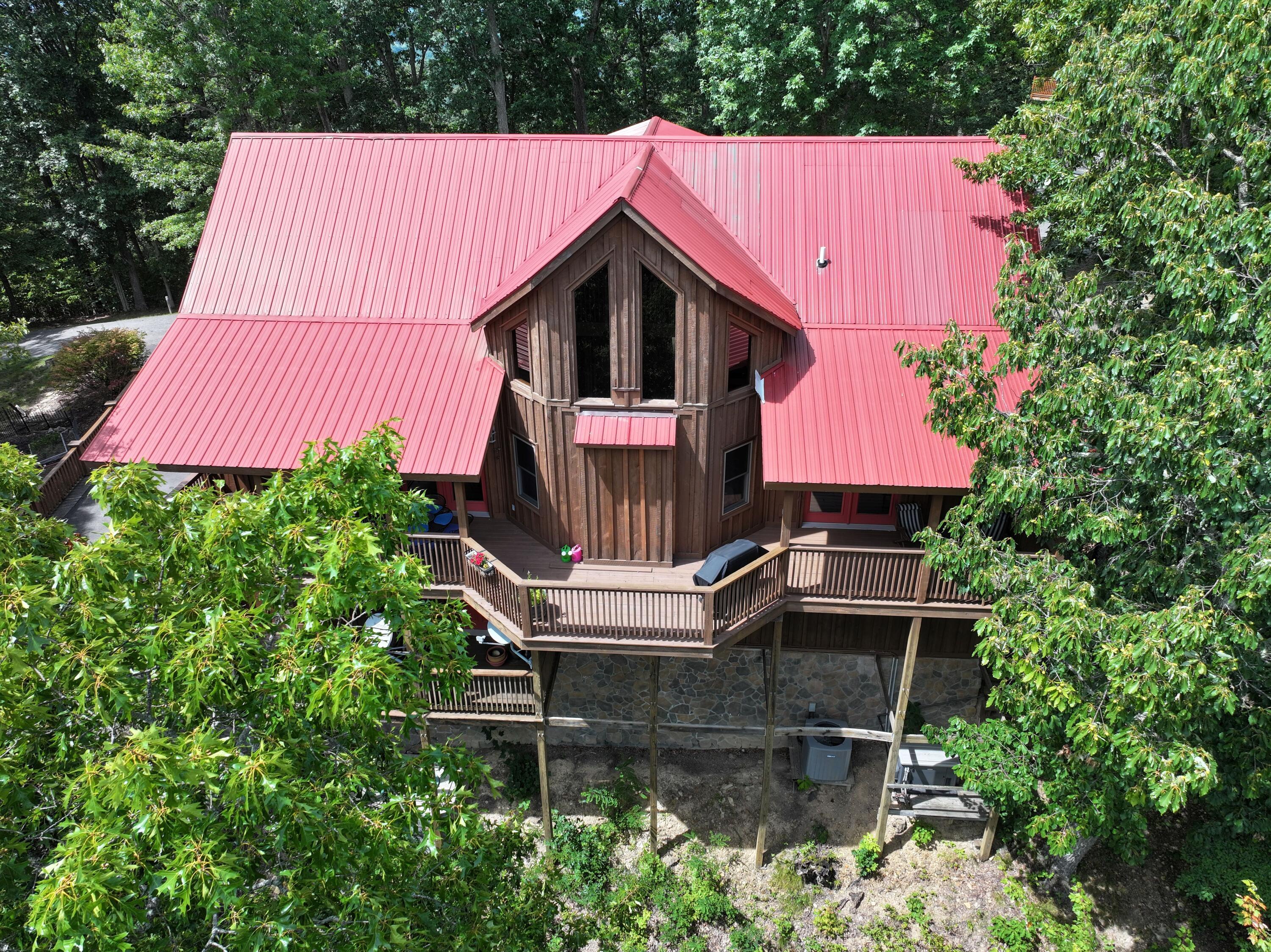Image 2: DJI_20250812192451_0033_D