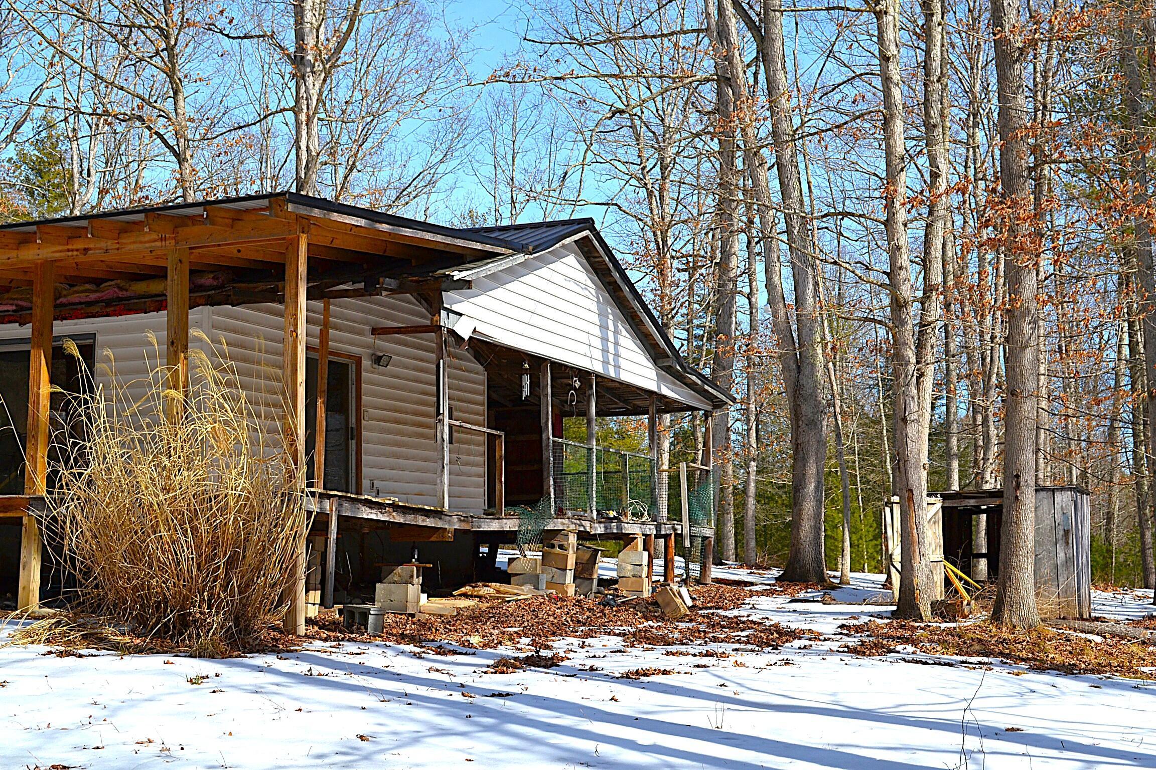Image 2: House 2 Right