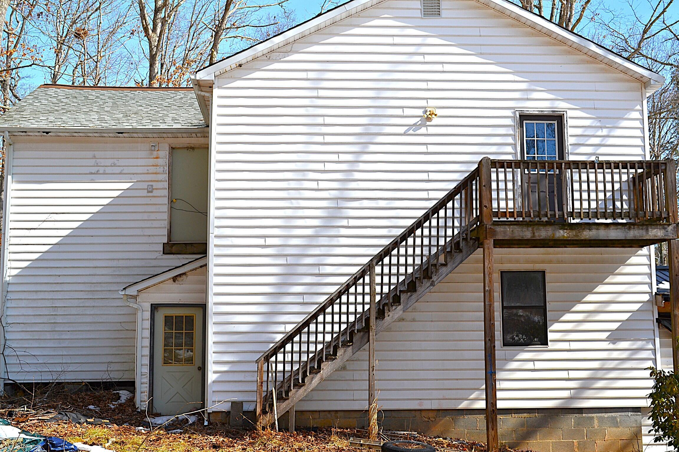 Image 3: House 2 Front