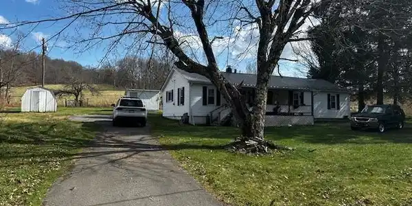 460 Woodrow Branch Rd