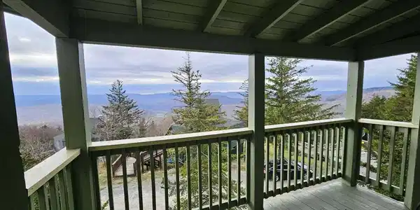 Image 2: Deck (western facing)