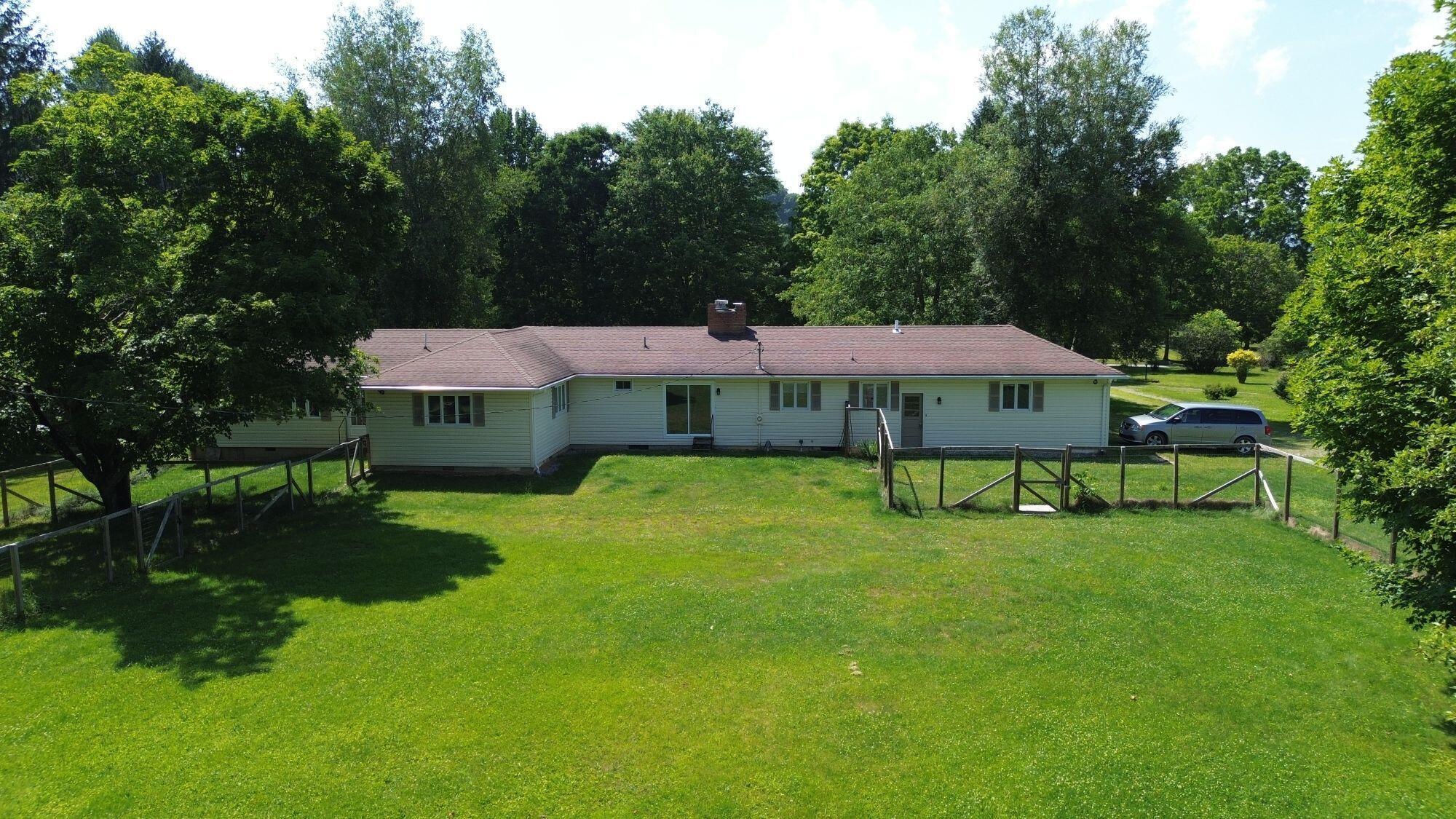 Image 3: image 804970