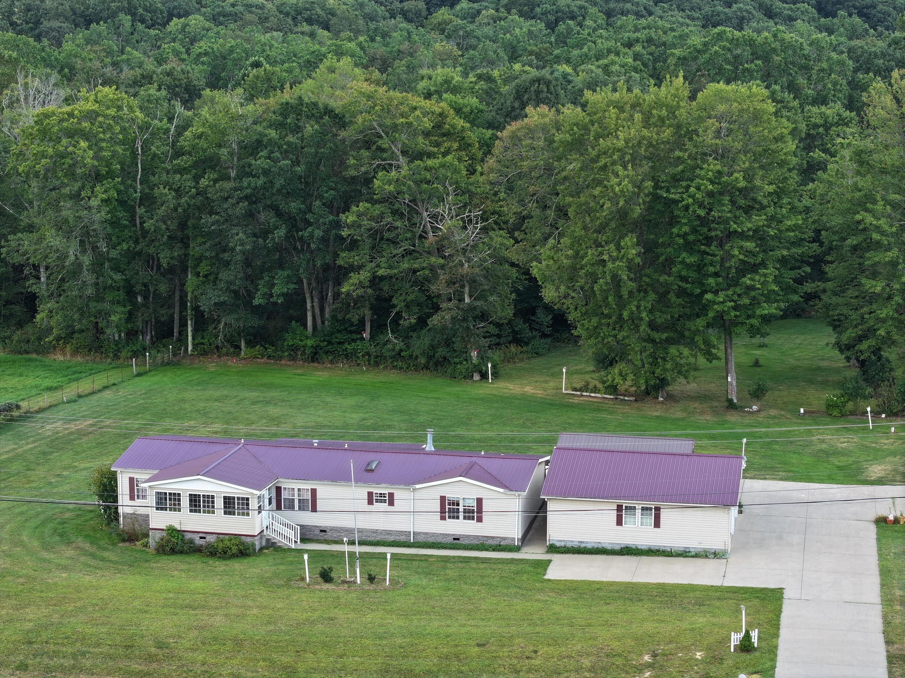 Image 2: DJI_20250830203915_0005_D
