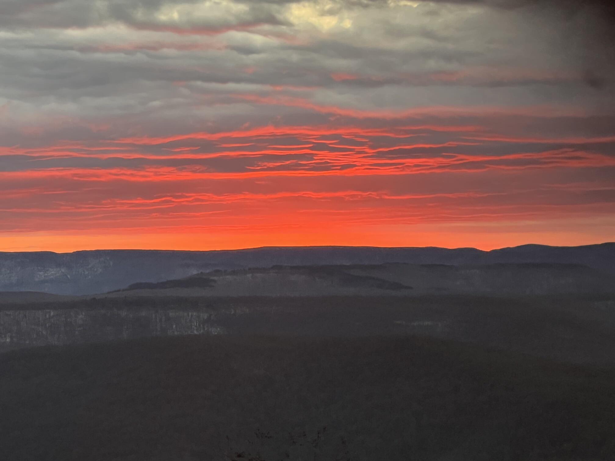 Image 3: Sunset views daily