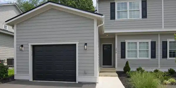 Image 3: 206 Ivy Terrace