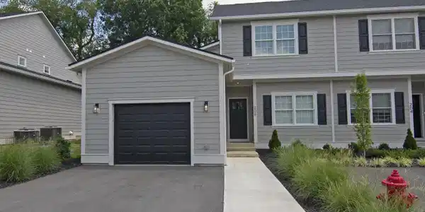 Image 4: 206 Ivy Terrace