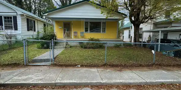 172 Church St