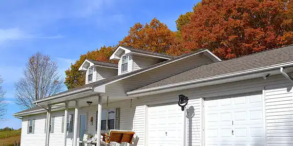 Image 3: Front Right View