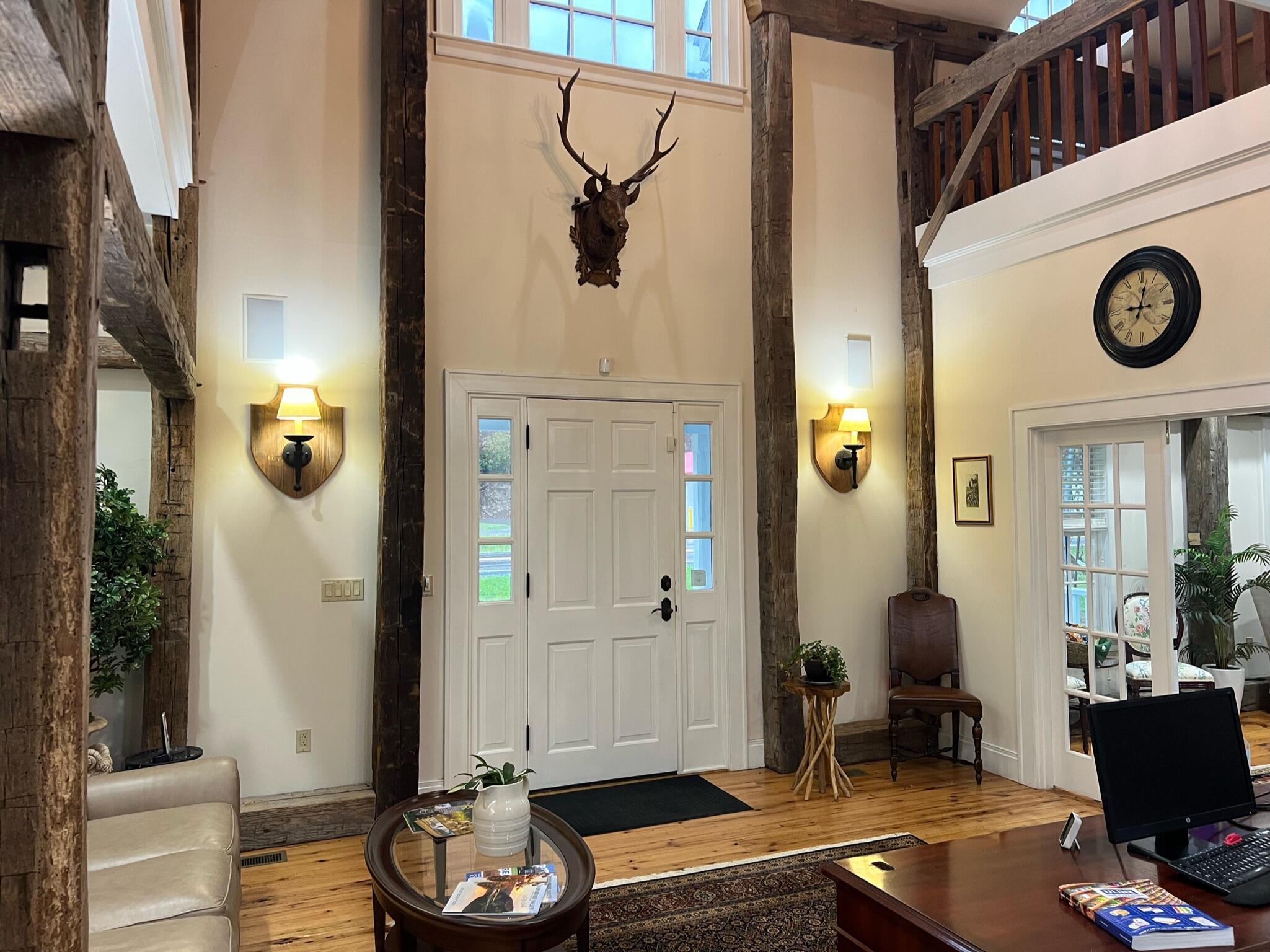 Image 4: Entry