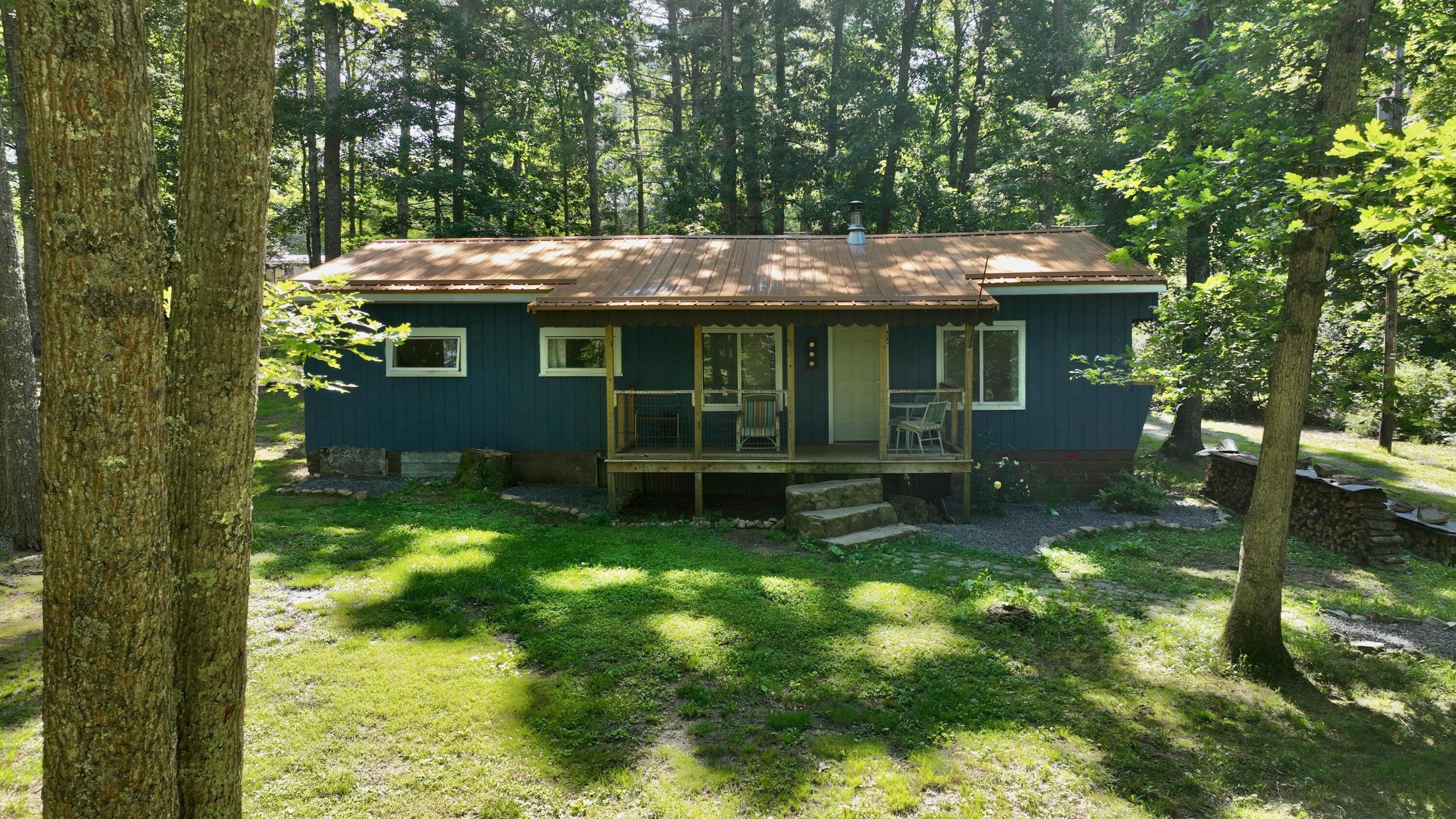 Image 1: 22 Mudd Hole Rd, Gap Mills