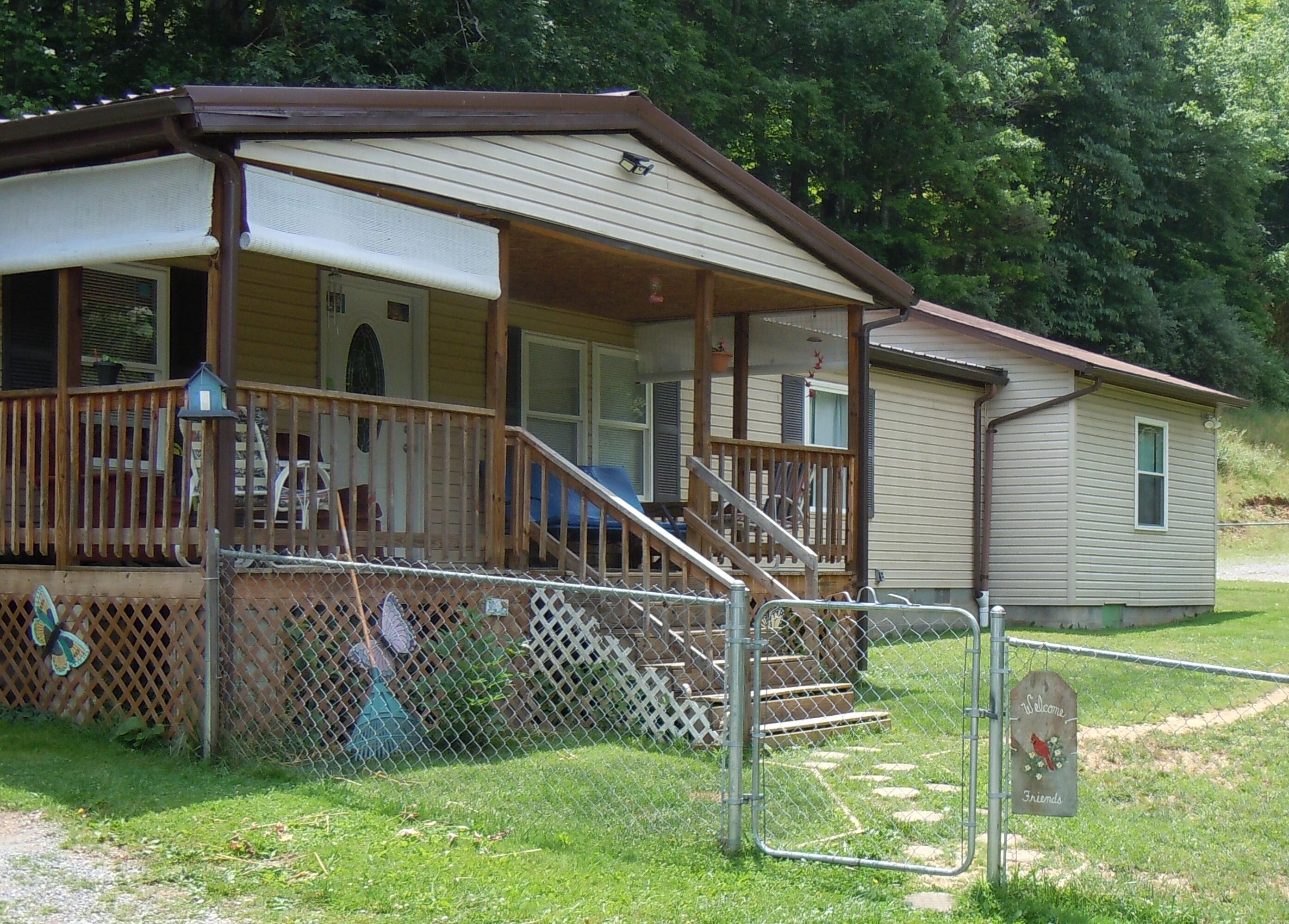 Image 3: 1 Front Porch