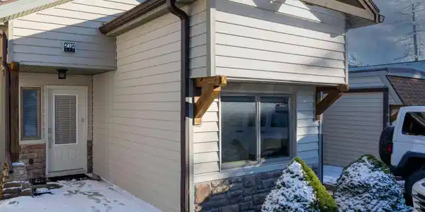 142 Shamrock 21a