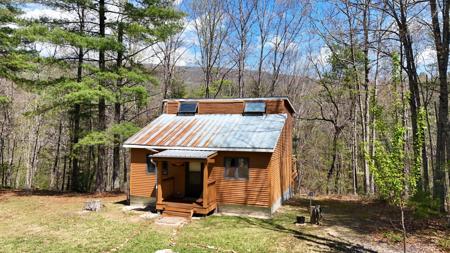 806 Misty Mountain Rd