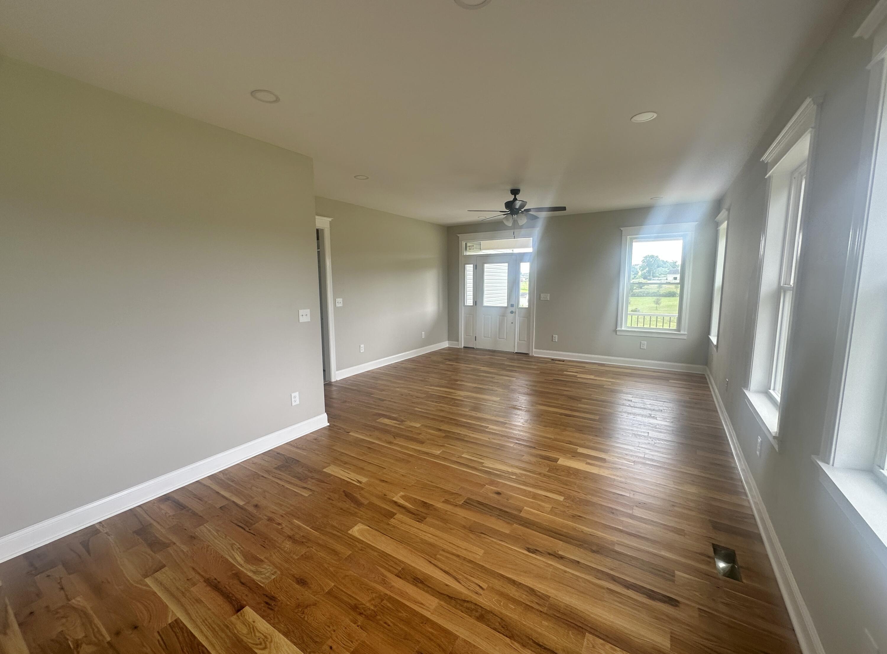 Image 4: Willow Bend Ln