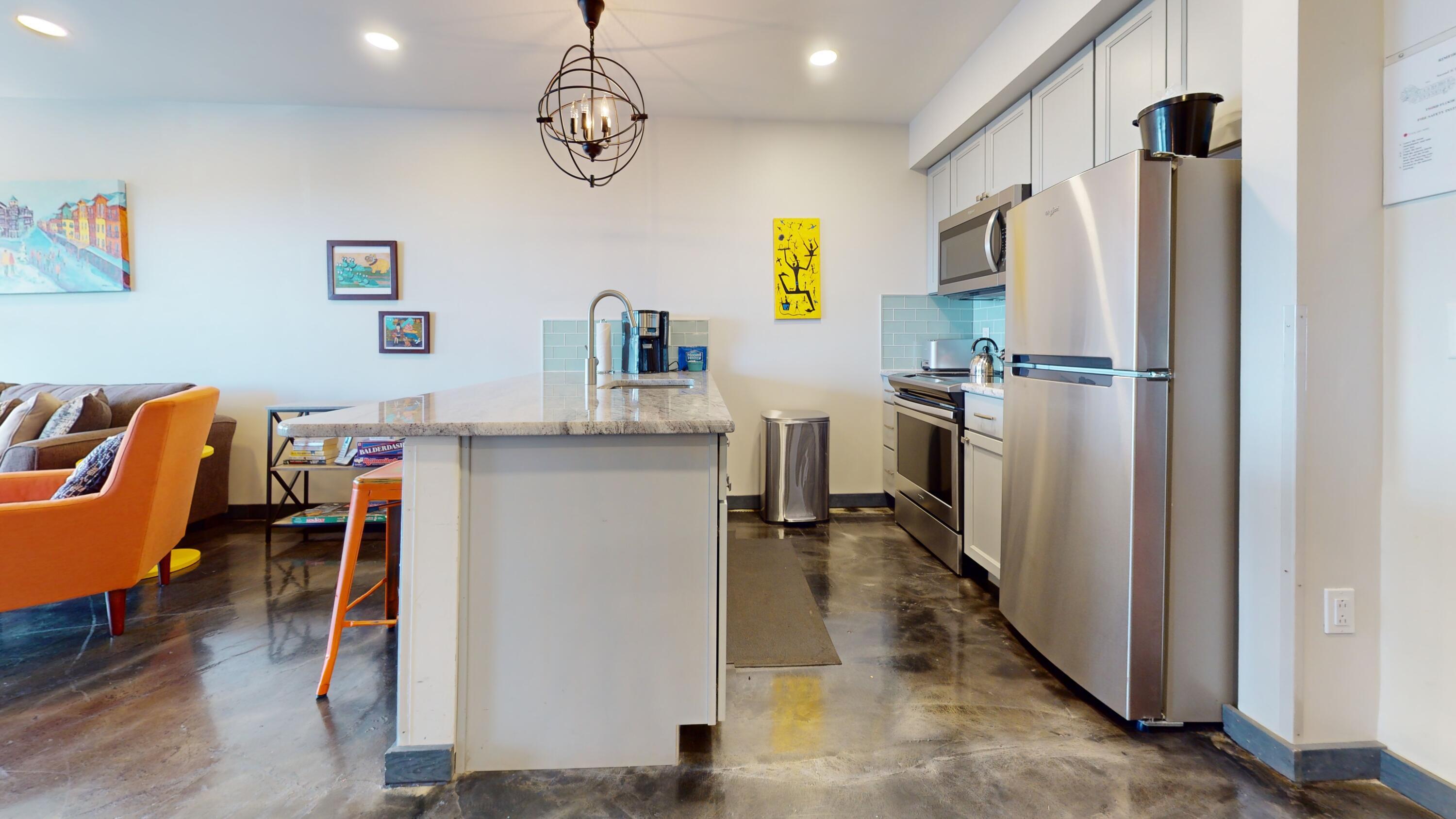 Image 3: Kitchen