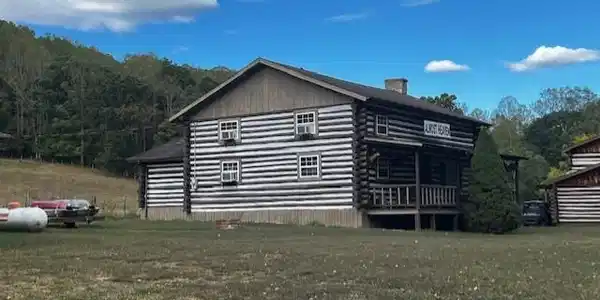 Image 4: One of two homes on the property.