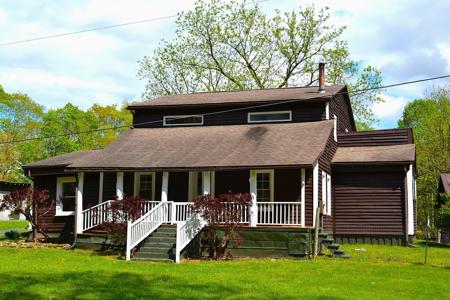 4250 Julia Rd