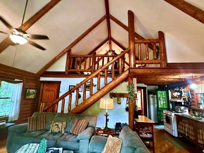 308 Erehwon Dr
