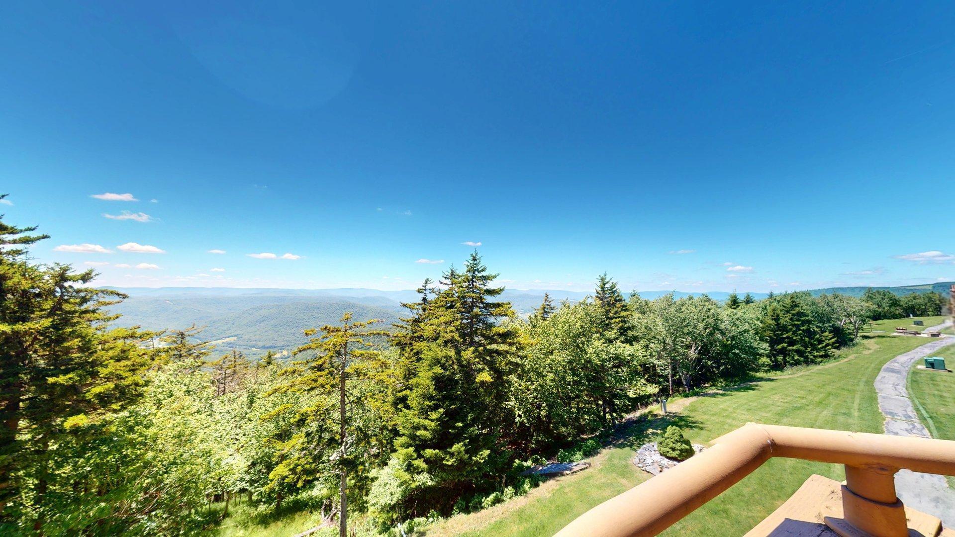 Image 2: 306D-Summit-06252026_140403