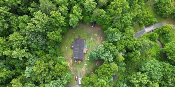 Image 2: DJI_0374
