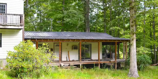 Image 2: Front Right View
