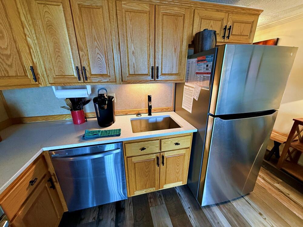 Image 4: new stainless appliances