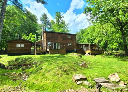 927 Bluestone River Rd